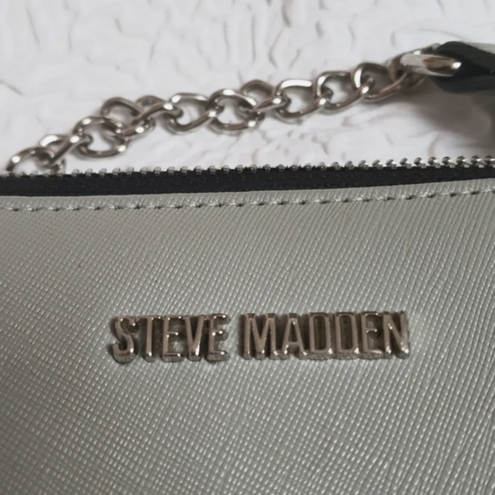 Steve Madden New Gray & Black Crossbody Bag